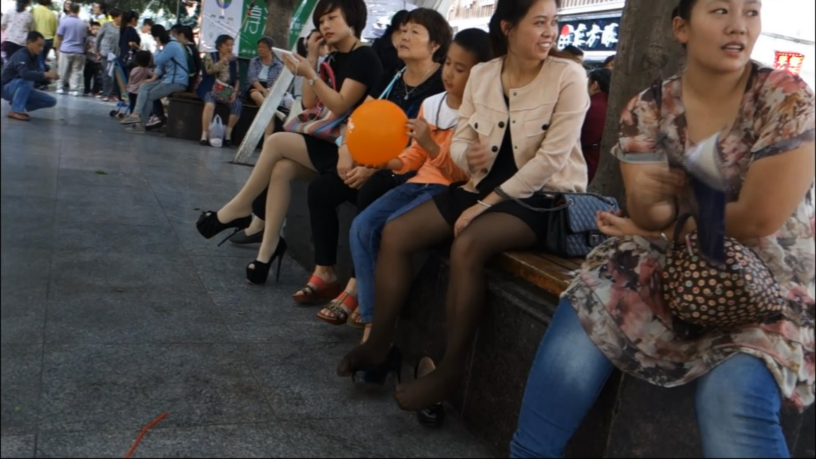 streetsnapshoep[00 00 08][20181210 204745 6]